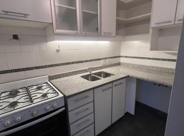 Departamento de 2 ambientes, Liniers · Liniers. Lisandro de La Torre y Tuyuti Semipiso 2 Ambientes Al Frente con Balcon