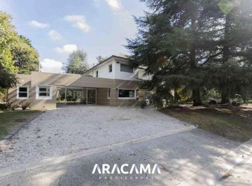 RRA-RR1-1742_2 · Casa en Venta en Saint Thomas Norte Sur - Canning
