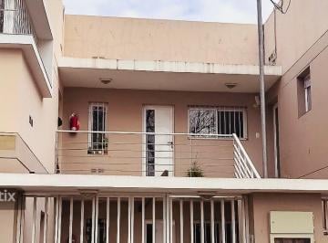 Departamento · 44m² · 2 Ambientes · Departamento de 1 Dormitorio en Alberdi – Ideal Para Inversión o Alquiler