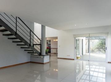 Casa · 236m² · 5 Ambientes · 3 Cocheras · Venta Casa Barrio Cerrado San Ana 5 Amb. Moreno