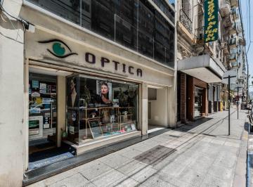 Local comercial · 51m² · 1 Ambiente · Local Comercial en Venta en Barrio Céntrico - Luminoso - Muy Buena Ubicación.