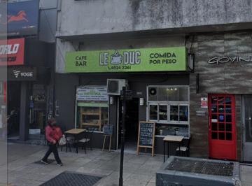 Local comercial · 46m² · Local en Venta - Zona Comercial! Ideal Inversor - 46.96 m² Cub Mas Entrepiso de 4x4 Apx