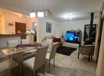 Casa · 130m² · 3 Ambientes · 1 Cochera · Casa en Venta Barrio Cerrado Tejas IV con Pileta