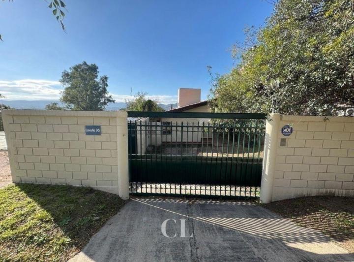 Casa · 185m² · 5 Ambientes