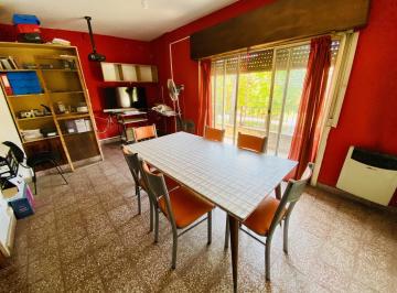 Casa de 7 ambientes, Tres de Febrero · Venta en Bloque - Villa Bosch - Casa 3 Deptos con Patio, Cochera y Terraza - Lote Propio