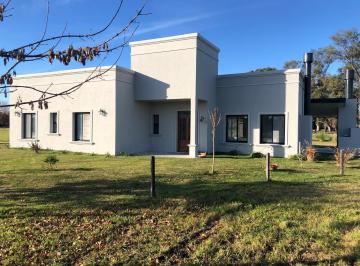 Casa · 1350m² · 4 Ambientes · Excelente Casa en Venta Barrio El Campo - Fincas Exclusivas Cardales