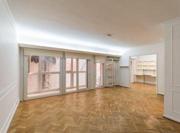 Departamento · 109m² · 4 Ambientes · Alquiler Depto 4 Amb + Depend. C/balcón en Retiro