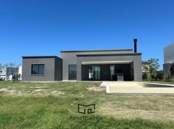 Casa · 181m² · 4 Ambientes · Casa en Venta en San Matias