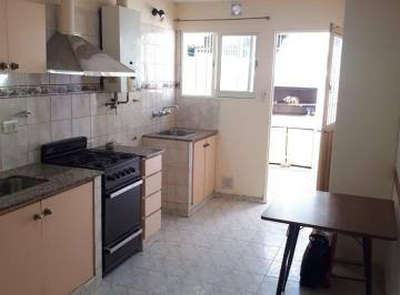 Casa de 3 ambientes, Córdoba · Alquilo Casa 1 Dormitorio con Patio B° Alberdi