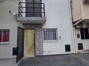 JAI-JAI-933_2 · Duplex en Alquiler - 2 Dorm. - Guemes 1300