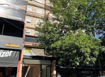 Departamento · 45m² · 2 Ambientes · 1 Cochera · Alquiler Depto 2 Ambientes Castelar Norte Centro