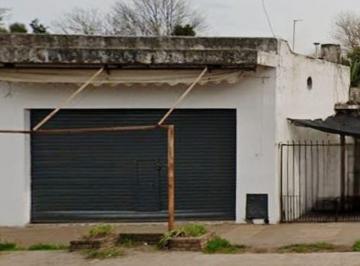 Terreno · 420m² · Lote en Venta 420 m² con Local y Casa a Reciclar
