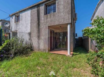 Casa · 58m² · 3 Ambientes · 1 Cochera · Venta Duplex de 2 Dorm. con Patio en Pando