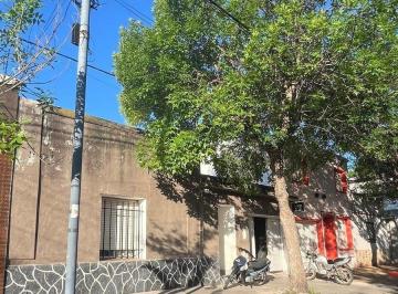 Casa · 113m² · 3 Ambientes · 1 Cochera · Casa en Venta en Pergamino con Patio