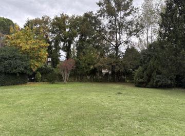 Terreno · 240m² · Terreno en Pilar