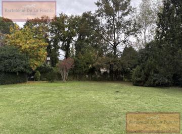 Terreno · 240m² · Terreno en Pilar