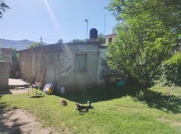 Casa · 98m² · 4 Ambientes · Casa en Venta - 3 Dorm. 1 Baño - 432 m² - Santa María de Punilla