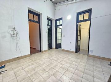 PH · 65m² · 3 Ambientes · Alquiler PH 3 Amb - Patio - Almagro