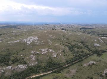 Chacra en venta en zona de Cerro Catedral, el punto mas alto del Uruguay. - Foto1 · Chacra en Venta en Zona de Cerro Catedral, El Punto Mas Alto del Uruguay.