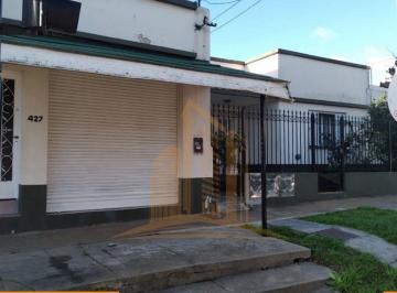 Casa de 4 ambientes, Campana · ¡Excelente Oportunidad de Inversión!