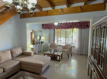 PH · 120m² · 3 Ambientes · 1 Cochera · PH Independiente en Venta