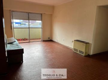 Departamento de 3 ambientes, Mar del Plata · Departamento Tres Ambientes con Cochera