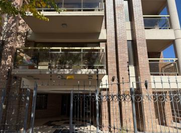 Departamento de 7 ambientes, Ciudad de Mendoza · Departamento en Alquiler 3 Habitaciones en 5ta Seccion, Mendoza.