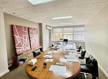 Oficina comercial · 667m² · 10 Ambientes · 2 Cocheras · Amplia Oficina en Venta en Congreso