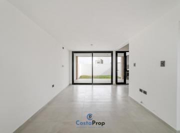 Casa · 126m² · 4 Ambientes · Rincones de Manantiales - Hermoso Duplex 3 Dorm.