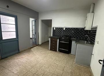 Departamento de 3 ambientes, La Plata · Departamento de 2 Dorm. con Patio