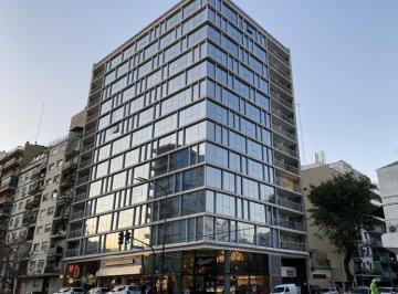 Oficina comercial · 66m² · 1 Cochera · Libertador y Juramento 66 m² Piso Super Alto! con Cochera - Vista Abierta con Balcon