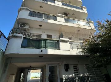 Departamento de 3 ambientes, Avellaneda · Wilde Centro Departamento de 3 Ambientes en Alquiler