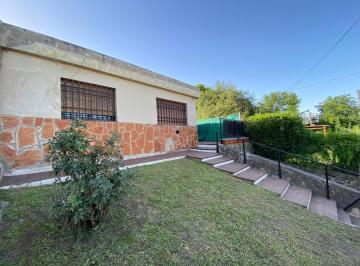 Casa de 3 ambientes, Villa Allende · Villa Allende Venta Casa 2 Dorm 1 Baño Amplio Patio