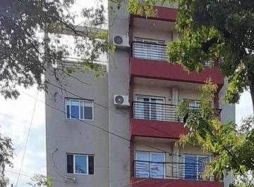 Departamento de 1 ambiente, Esteban Echeverría · Venta / Alquiler Monoambiente en Calle Rivadavia en Monte Grande