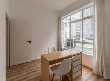 Departamento · 43m² · 3 Ambientes · Venta Semi Piso 3 Amb Luminoso Al Frente Balvanera