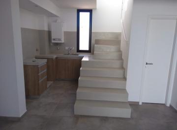 Casa de 3 ambientes, Villa Allende · Disp. a Partir de Julio! Se Alquila Dúplex 2 Dorm. en V. Allende!