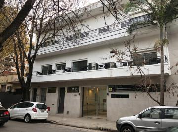 Edificio · 1960m² · "Corredor Libertador" - 2000 m² - Sin Expensas