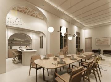 Casa · 196m² · 6 Ambientes · 1 Cochera · Venta Casa Tres Dorm. con Terraza Exclusiva y Cochera en Barrio Abasto
