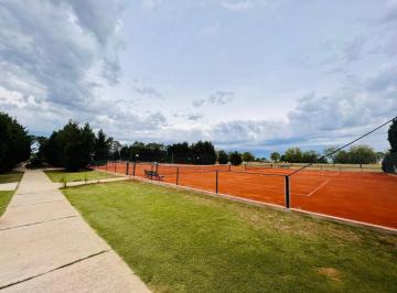 Terreno · 1068m² · Lote con Vista Al Golf! Ideal Para Empezar a Construir