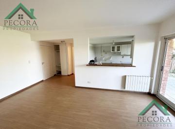 Departamento · 54m² · 2 Ambientes · 1 Cochera · Departamento con Jardín - 2 Ambientes - Santa Barbara.