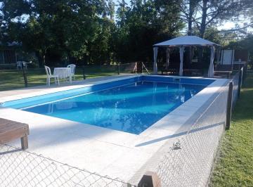 Quinta vacacional · 200m² · 6 Ambientes · 2 Cocheras · Casa Alquiler Barrio Pellegrini 3, Villa Rosa, Pilar