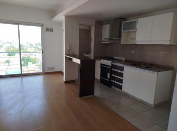 Departamento de 2 ambientes, Tres de Febrero · 2 Amb Impecable en Alquiler