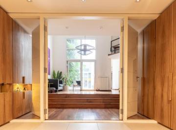 Casa · 560m² · 5 Dormitorios · 1 Cochera · Agüero Entre Charcas y Mansilla