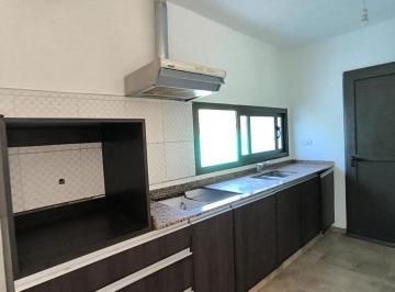 Casa · 120m² · 3 Dormitorios · 1 Cochera · Apto Credito Villa Catalina Primera Etapa