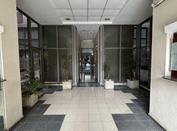 Departamento en Venta de 5 ambientes · Vendo Triplex - Bv San Juan 479