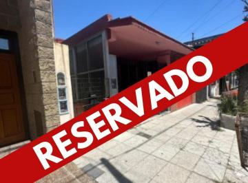 PH · 47m² · 3 Ambientes · PH en Venta PH 3 Ambientes en Pedernera y Boulogne Sur Mer Villa Madero