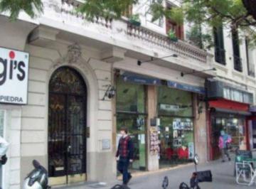 Edificio señorial, en inmejorable Ubicación y Estado · Av 9 de Julio y Av de Mayo - 70 m² - Edificio Neoclásico en Excelente Ubicación y Estado