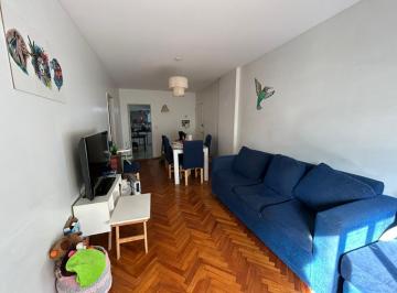 Departamento · 57m² · 4 Ambientes · 1 Cochera · Venta. Departamento de 2 Dorm. con Cochera - Apto Crédito. Alquilado. Centro, Rosario