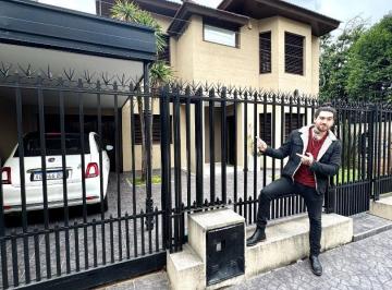 Casa · 280m² · 6 Ambientes · 2 Cocheras · Imponente Propiedad de Categoría en Luis Guillon