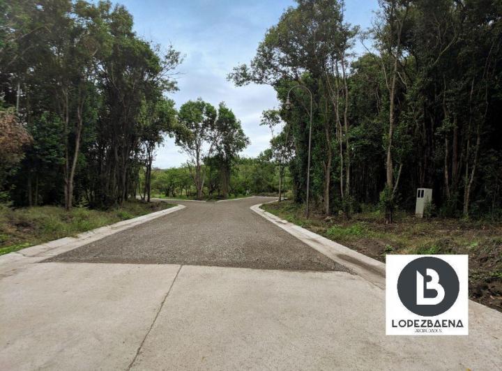 Terreno · 586m²